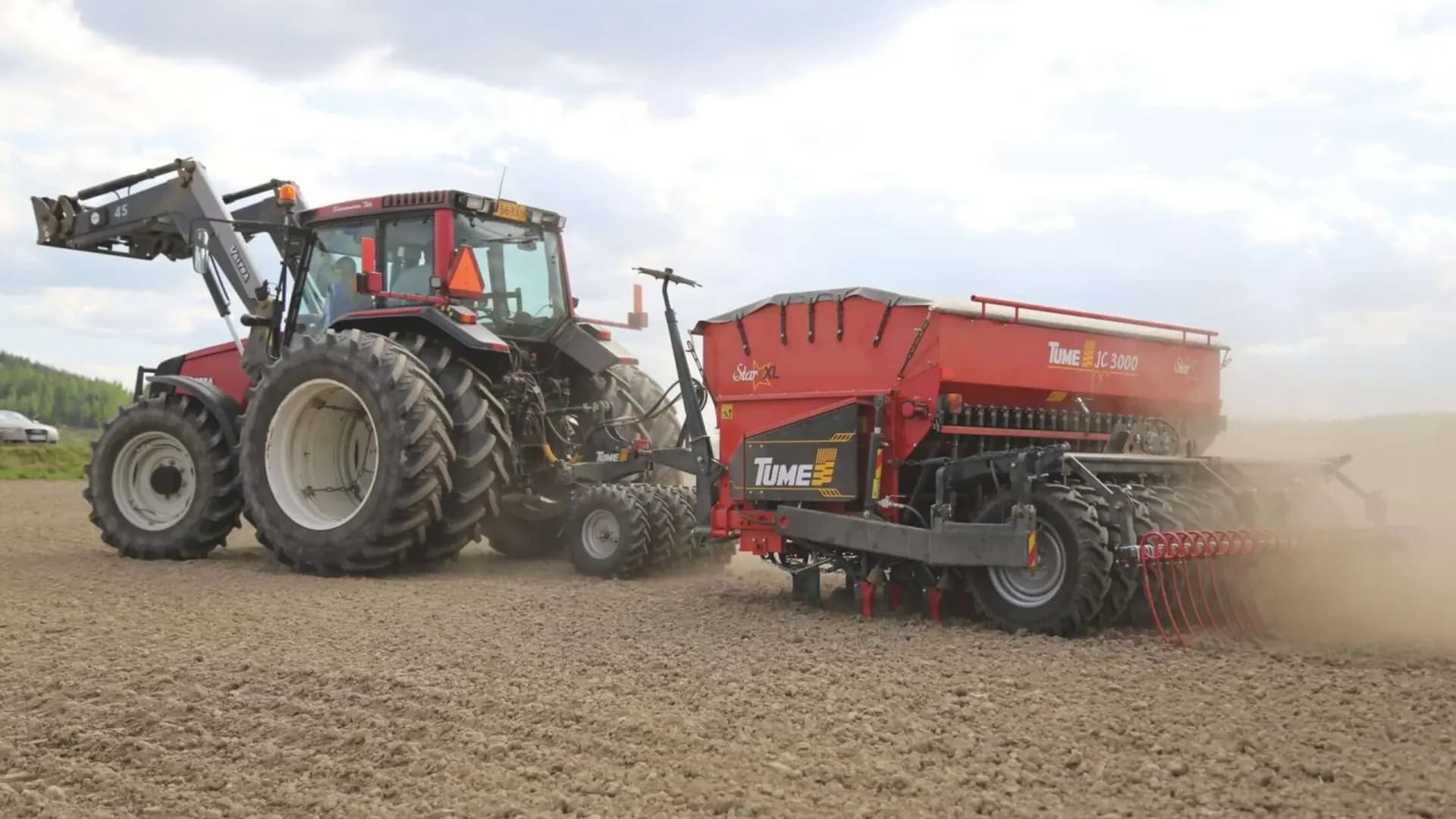 Tume Agri — maszyny w obiektywie — kadr 3