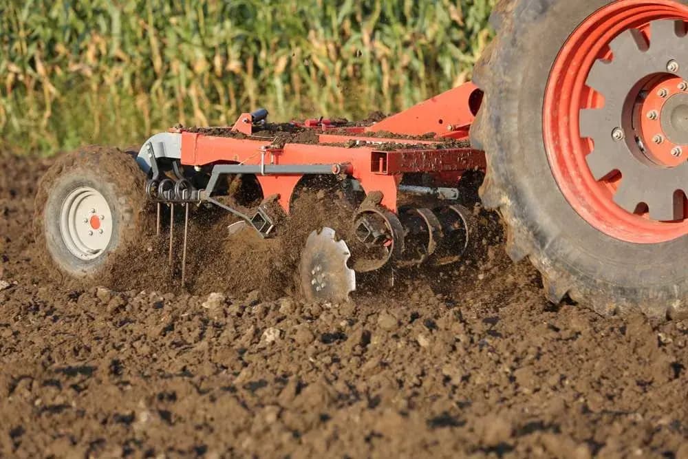 Tume Agri — maszyny w obiektywie — kadr 11
