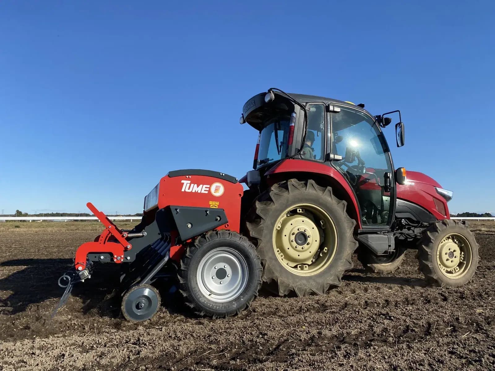 Tume Agri — maszyny w obiektywie — kadr 12