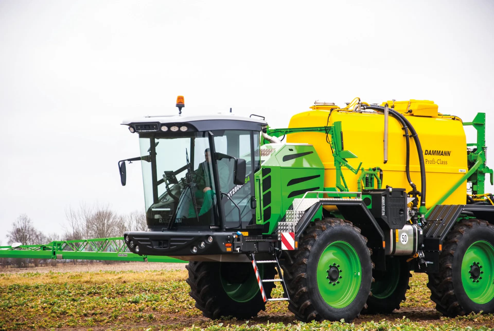 DAMMANN DT 2800H S5 EcoDrive — samojezdny opryskiwacz DAMMANN-trac